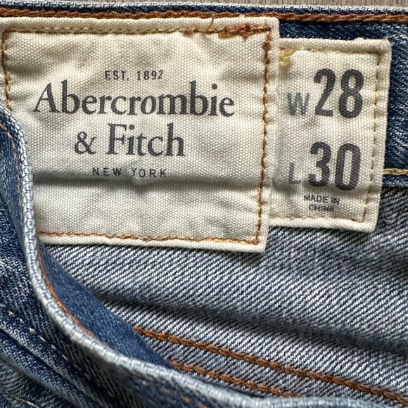 Abercrombie & Fitch Low Rise Slim Boot Button Fly Distressed Jeans Men's 28x30 - Picture 15 of 15